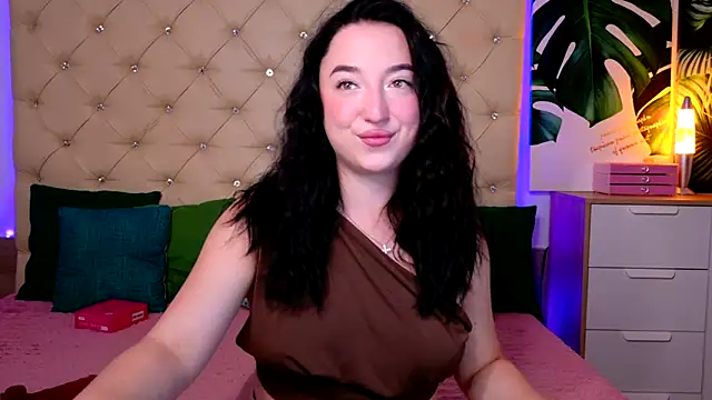 AVA MAXIMUS online show from June 15, 2026, 6:46 am