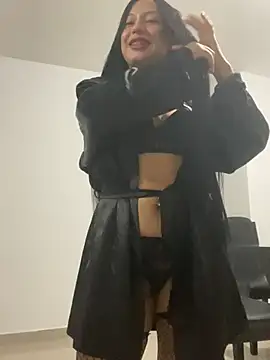 SAKURA AKEMI online show from July 16, 2026, 3:25 am
