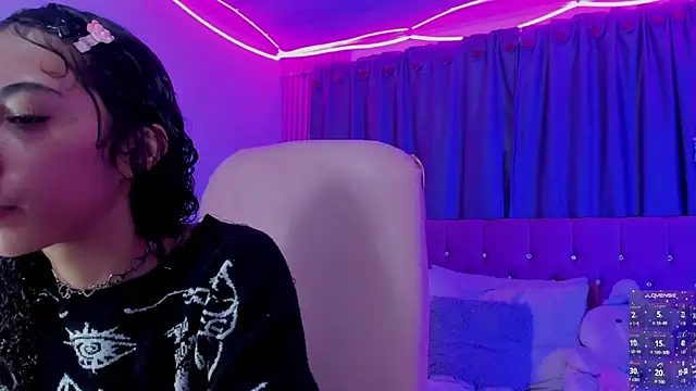 Sarah Moon1 online show from July 6, 2026, 3:35 am