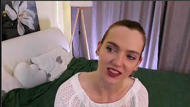 MarielRoloson online show from July 24, 2026, 7:21 pm