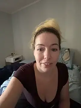milfymorgan online show from July 15, 2026, 2:46 pm