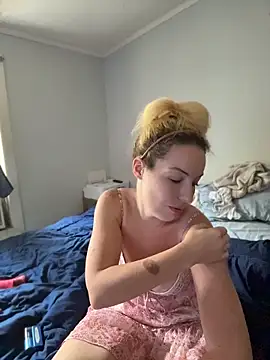 milfymorgan online show from July 10, 2026, 4:40 pm