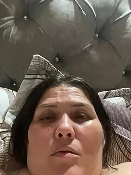 Snapshot of chantal_bigboobis chatting on August 2, 2026, 7:40 am chantal bigboobis online show from August 2, 2026, 7:40 am