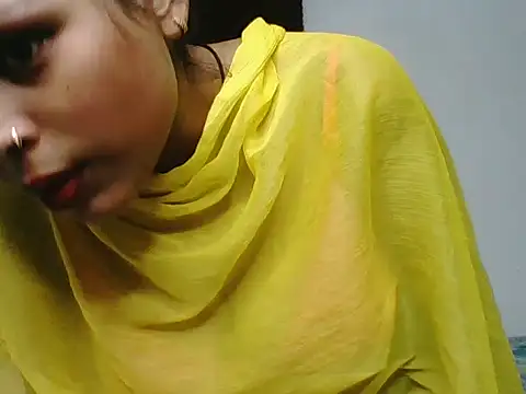 RADHIKA SINGH8 online show from June 19, 2026, 6:19 am