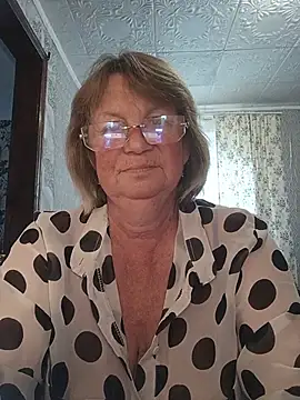 MilashkaCutie50 online show from July 25, 2026, 4:09 am