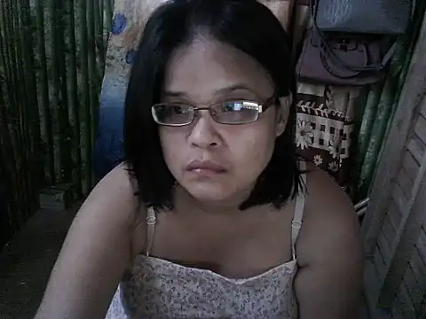 hottiebabe41 online show from July 6, 2026, 5:36 am
