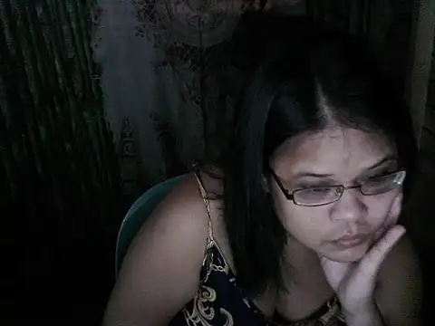 hottiebabe41 online show from July 28, 2026, 8:33 am