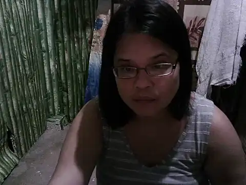 hottiebabe41 online show from June 26, 2026, 2:34 pm
