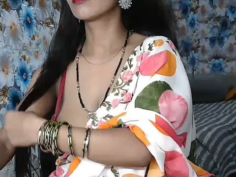 NottyMomo online show from July 27, 2026, 9:49 am
