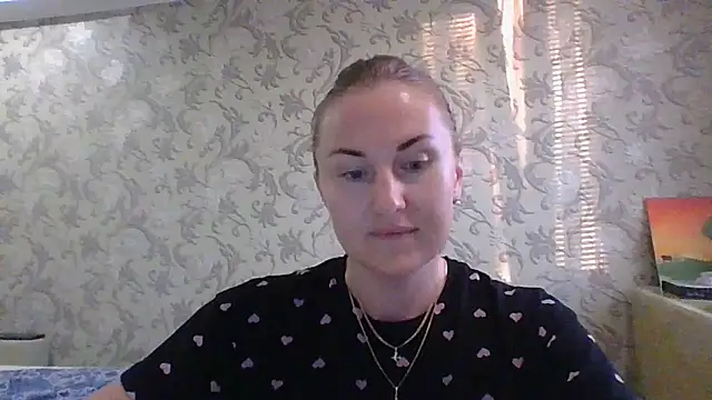 TashaLightX online show from June 15, 2026, 6:40 pm