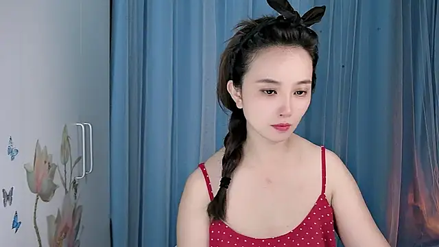 Yesqiko online show from July 18, 2026, 4:26 pm