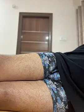 Enchanter007 online show from June 18, 2026, 4:22 am