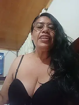 Emilif  online show from July 8, 2026, 2:57 am