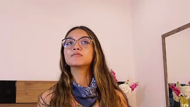 CassieMills online show from July 4, 2026, 11:53 pm