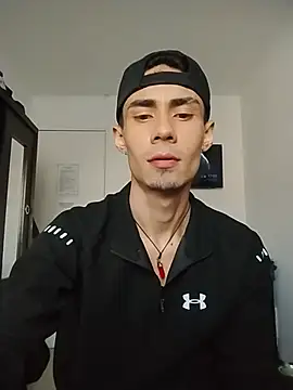MateoCollins2026 online show from July 7, 2026, 10:13 pm