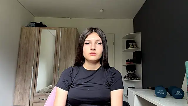 SpanishRooter online show from July 7, 2026, 7:09 am