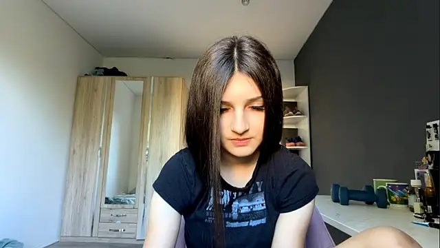 SpanishRooter online show from July 29, 2026, 7:18 am