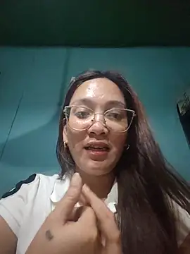 Hazel 28 online show from June 14, 2026, 9:21 am