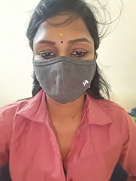 YALINITWO7 TAMIL online show from June 18, 2026, 1:38 pm