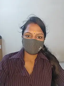 YALINITWO7 TAMIL online show from June 17, 2026, 10:14 am