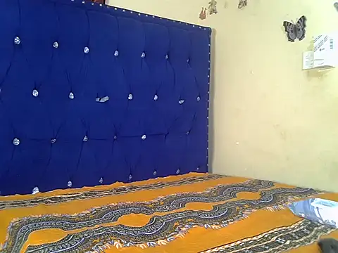 Snapshot of Selassie- chatting on July 30, 2026, 5:01 pm Selassie- online show from July 30, 2026, 5:01 pm