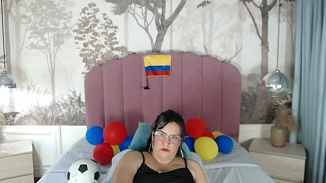 Snapshot of Sallydickinson chatting on July 2, 2026, 3:40 pm Sallydickinson online show from July 2, 2026, 3:40 pm