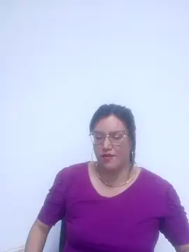 Snapshot of Sallydickinson chatting on July 14, 2026, 4:24 pm Sallydickinson online show from July 14, 2026, 4:24 pm