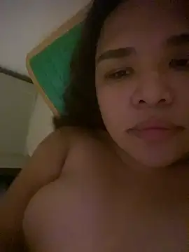 Snapshot of CutieKeizy chatting on June 21, 2026, 7:36 am CutieKeizy online show from June 21, 2026, 7:36 am