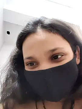 Suhani6996 online show from June 15, 2026, 6:51 pm
