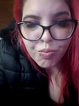 Snapshot of cathlynnfuego chatting on June 15, 2026, 9:58 pm cathlynnfuego online show from June 15, 2026, 9:58 pm