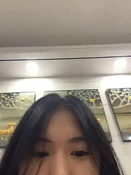 xiao-xiao-X online show from June 16, 2026, 4:18 pm