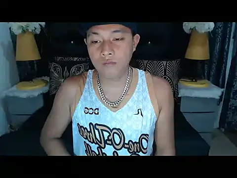 PRIMOLOVEXX online show from June 23, 2026, 4:54 am