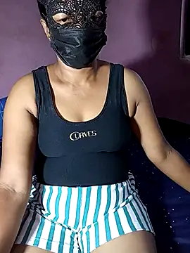 Nikini-xx online show from June 30, 2026, 3:17 am
