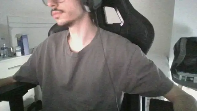 Snapshot of gabrielNovin17cm chatting on June 18, 2026, 8:02 am gabrielNovin17cm online show from June 18, 2026, 8:02 am