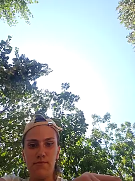 Costymanea online show from July 4, 2026, 12:43 pm