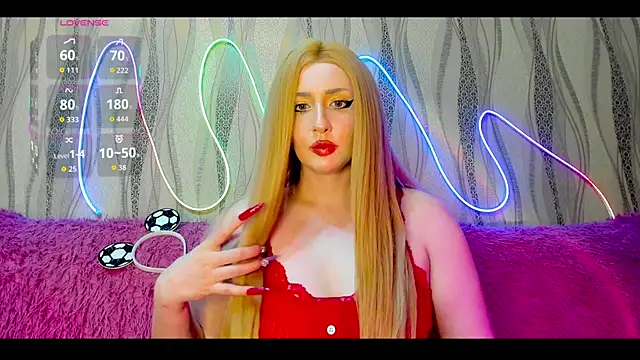 RoseGee online show from July 7, 2026, 6:44 pm
