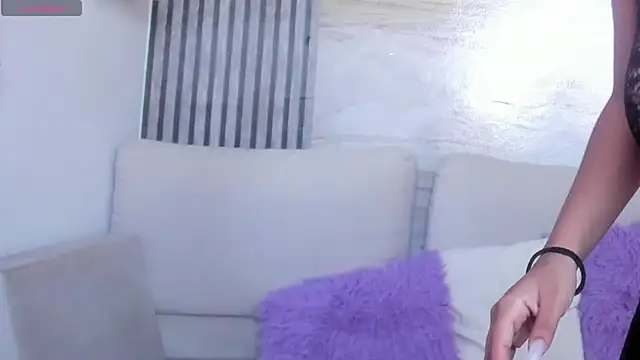 Snapshot of Tyra_pettite chatting on June 21, 2026, 8:03 pm Tyra pettite online show from June 21, 2026, 8:03 pm
