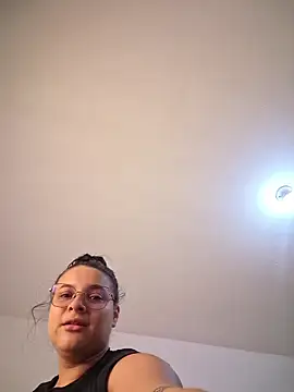 Alliceadams online show from July 20, 2026, 4:53 am