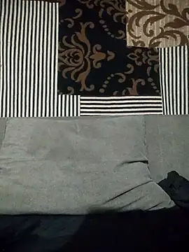 Dianadream online show from October 28, 2025, 2:12 am