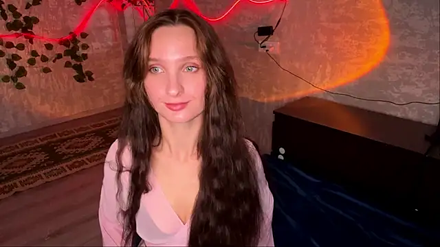 GensaFlara online show from July 29, 2026, 1:43 pm