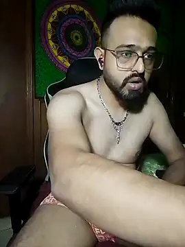 Snapshot of freakkydessi chatting on June 25, 2026, 6:57 pm freakkydessi online show from June 25, 2026, 6:57 pm