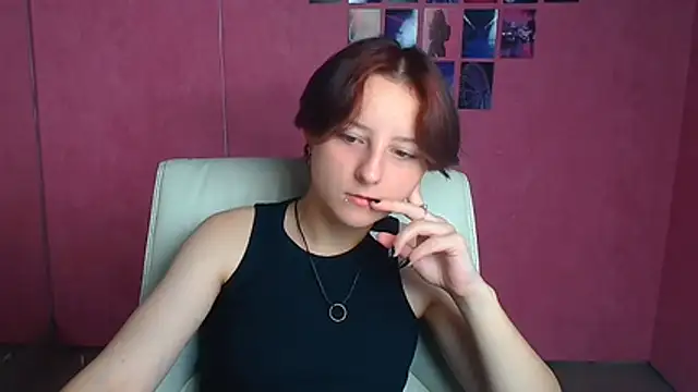 Dilara Kiss  online show from July 22, 2026, 11:23 am