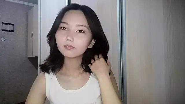 SusieSkepple online show from June 20, 2026, 12:43 pm
