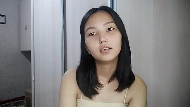 SusieSkepple online show from July 4, 2026, 11:05 am