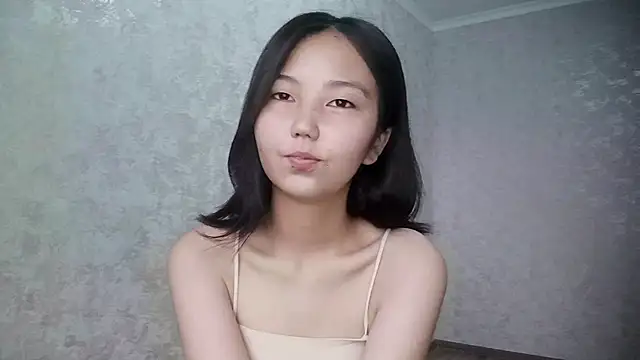 SusieSkepple online show from July 21, 2026, 12:06 pm