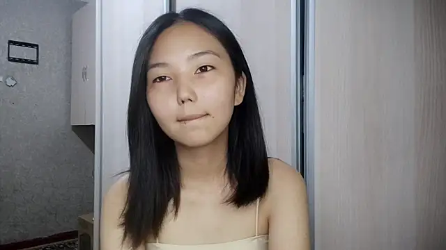 SusieSkepple online show from July 10, 2026, 12:05 pm