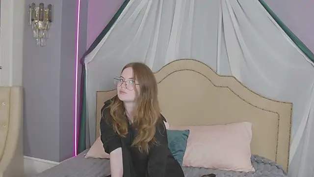 ClaireFlowers online show from August 1, 2026, 2:48 pm