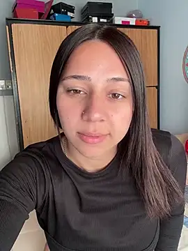 Morena hot2 online show from June 16, 2026, 5:02 pm