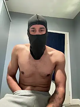 LittleOldMe00 online show from June 16, 2026, 4:40 pm