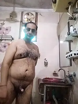 chuby38male online show from July 14, 2026, 4:17 am